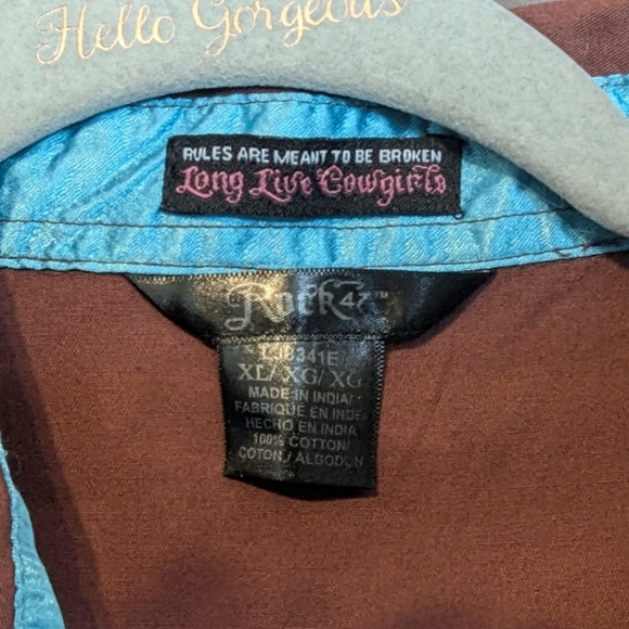 Rock 47 size XL rodeo button down NWT one mark on the back - Picture 3 of 14